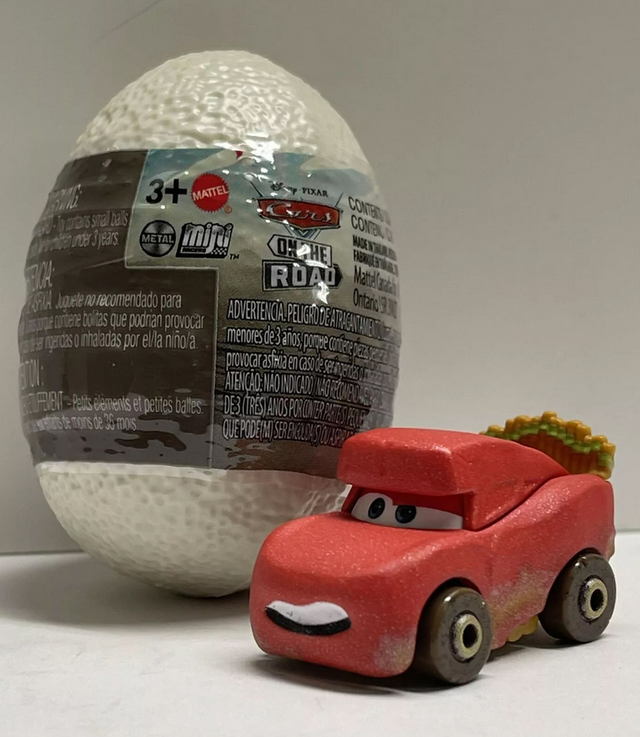 Disney+ Cars on the Road - Cave Lightning McQueen - MINI RACERS DINO EGGS #1