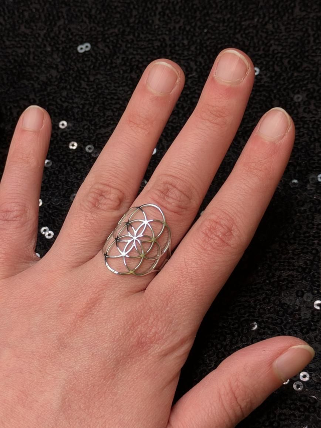 Bague fleur de vie