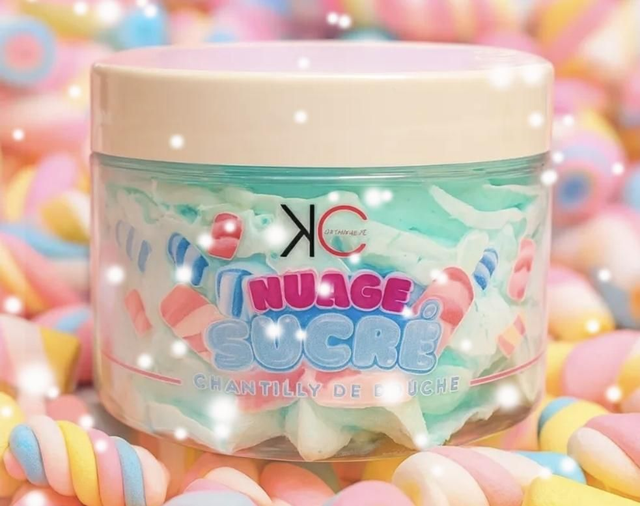 Chantilly de douche nuage sacré 