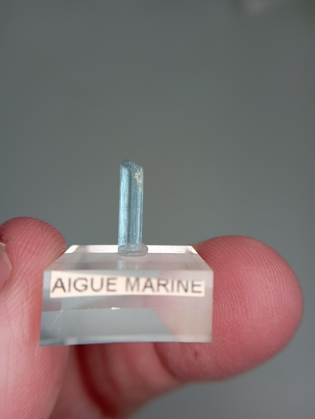 Aigue marine sur socle (2)