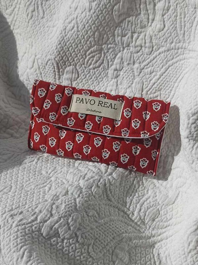 Pochette à lunettes provençale rouge