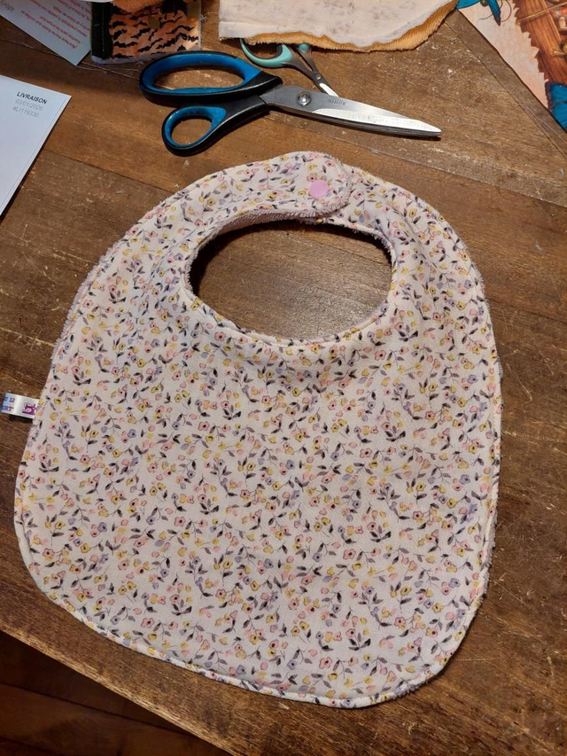 Bavoir double gaze petites fleurs