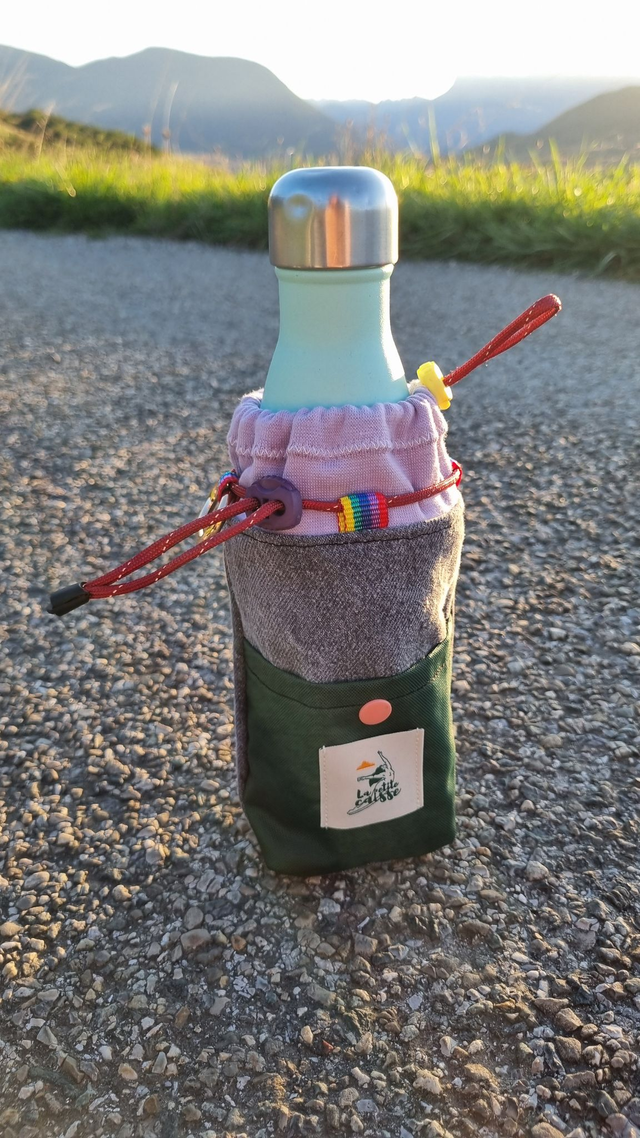 Porte-gourde upcyclé jeans, lilas