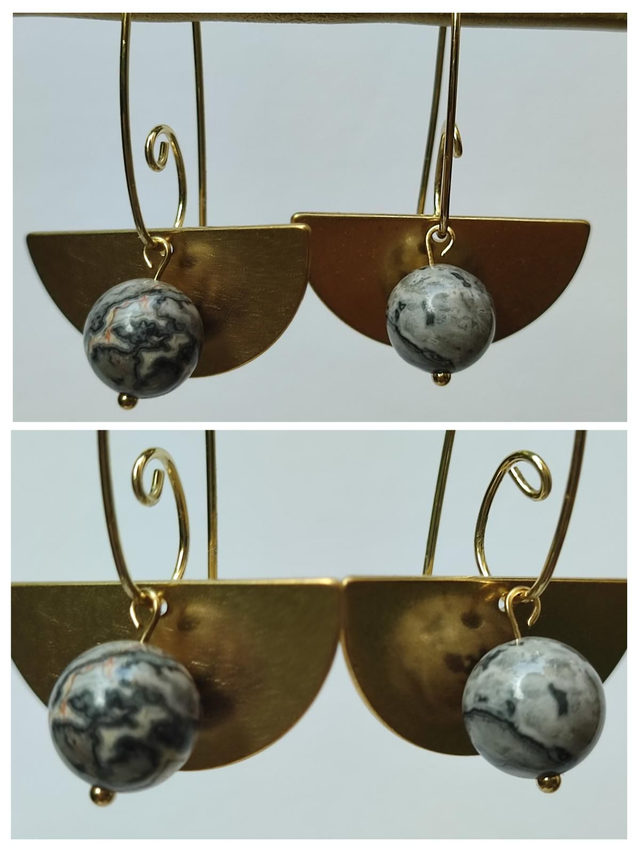 Boucles d&#039;oreilles agate grise et éventail laiton bronze, pièce unique, sans nickel 