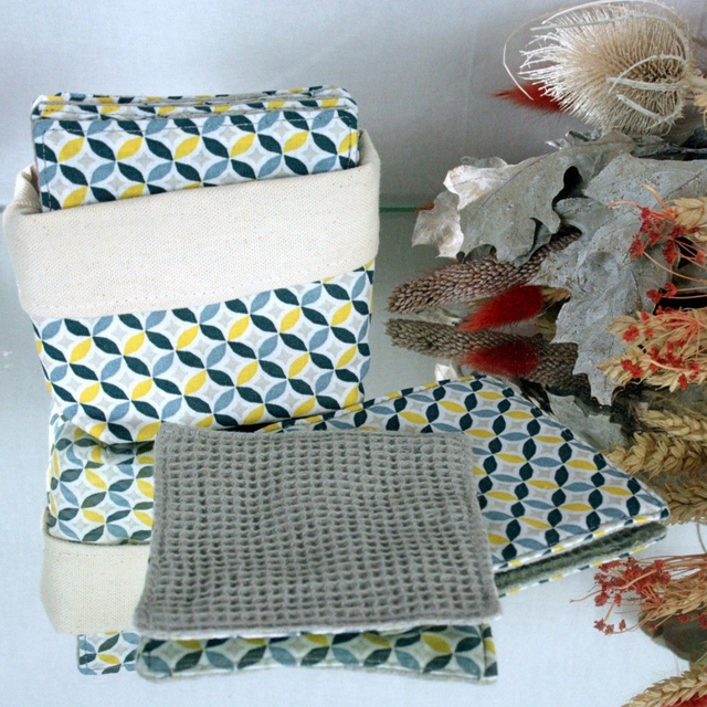 10 Carré démaquillant 