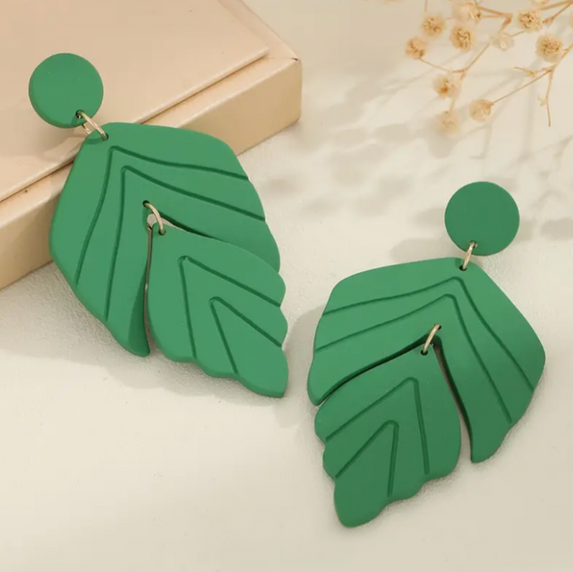 Green leaf earrings
