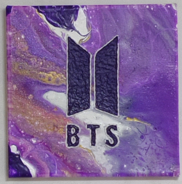 Toile brodée BTS (kpop)
