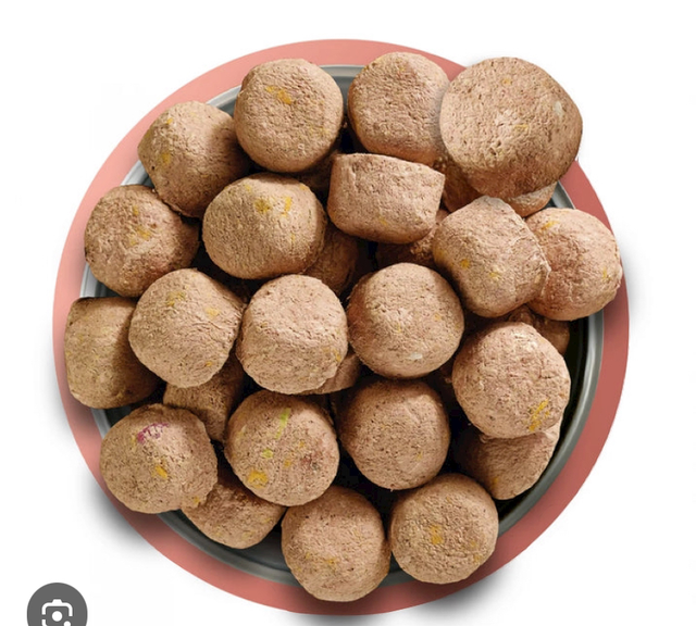 Nature's variety freezed dried complete food 