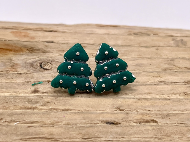 Silver tree studs 