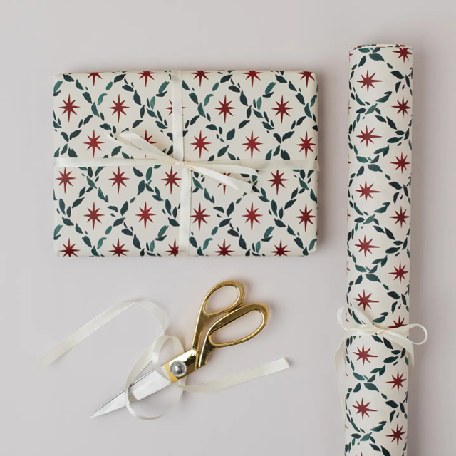 Christmas Diamond Star Botanical Luxury Gift Wrap