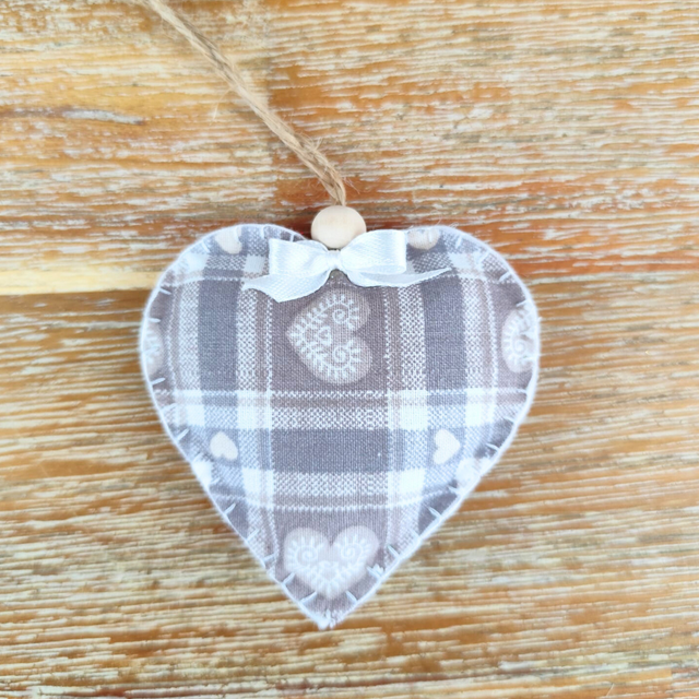 Suspension Coeur Carreaux Gris