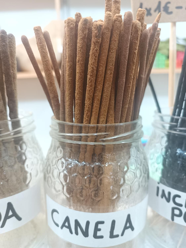Incienso de canela artesano