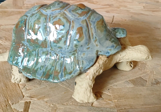  Sculpture tortue en céramique