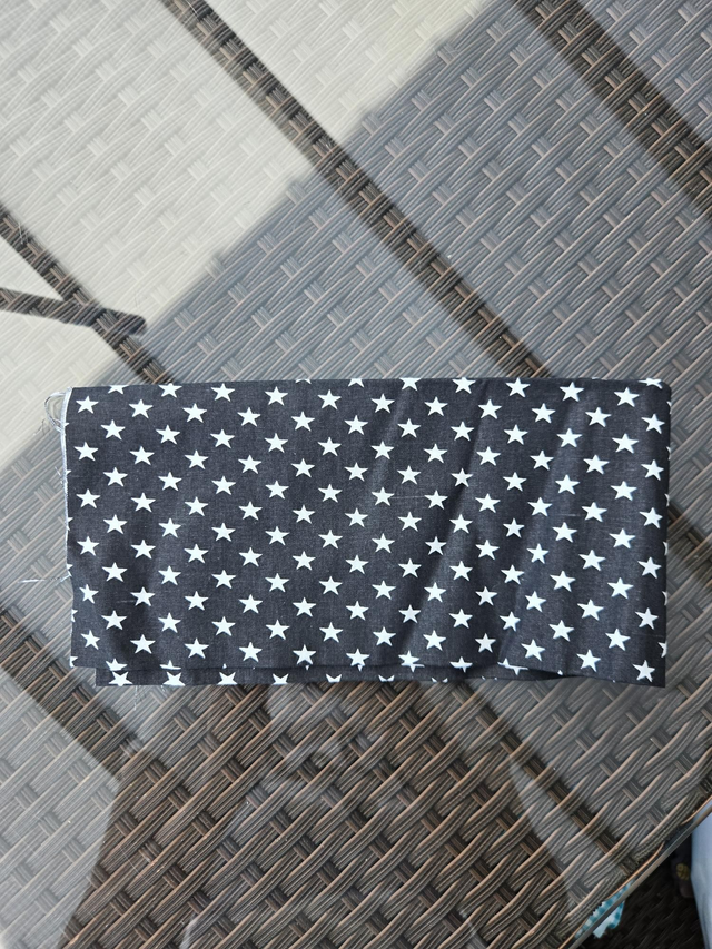 Coton 50 x 50 cm noir étoile