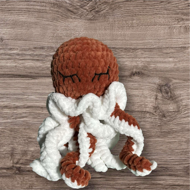 Pieuvre 🐙 marron et blanche 