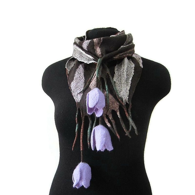Sciarpa collo piccola lana merino seta infeltrita Fatto a mano Sciarpa marrone donna ragazza calda croco fiori lavanda Regali unici per lei