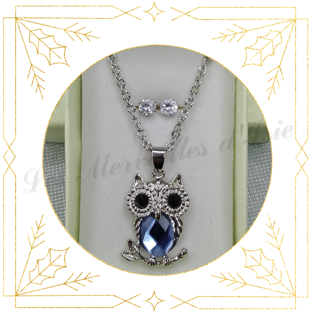 Parure Chouette bleue et puces cristal