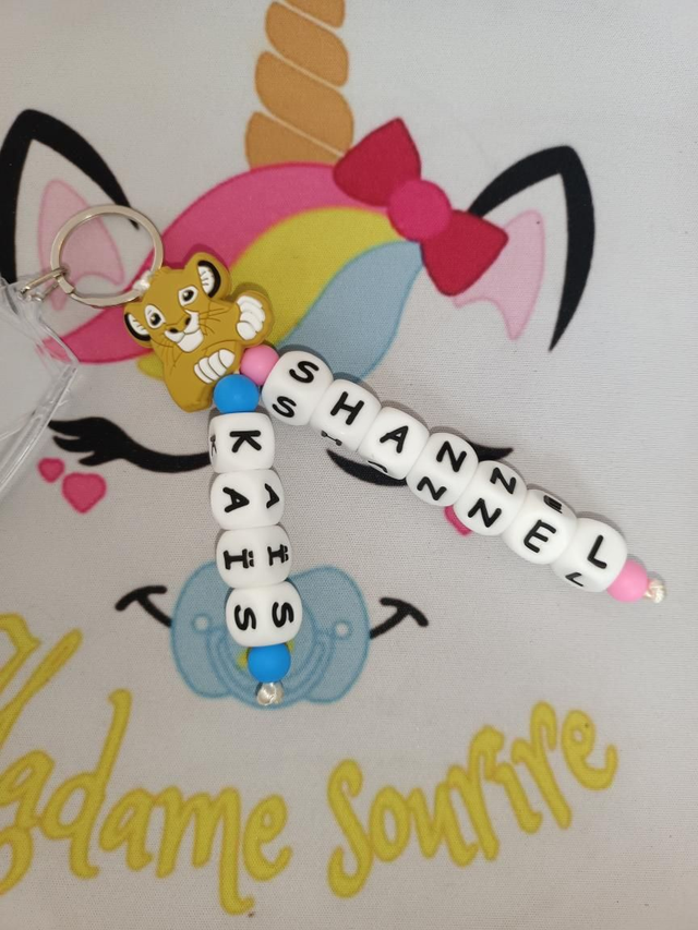 Porte clés 2 branches liées Sim