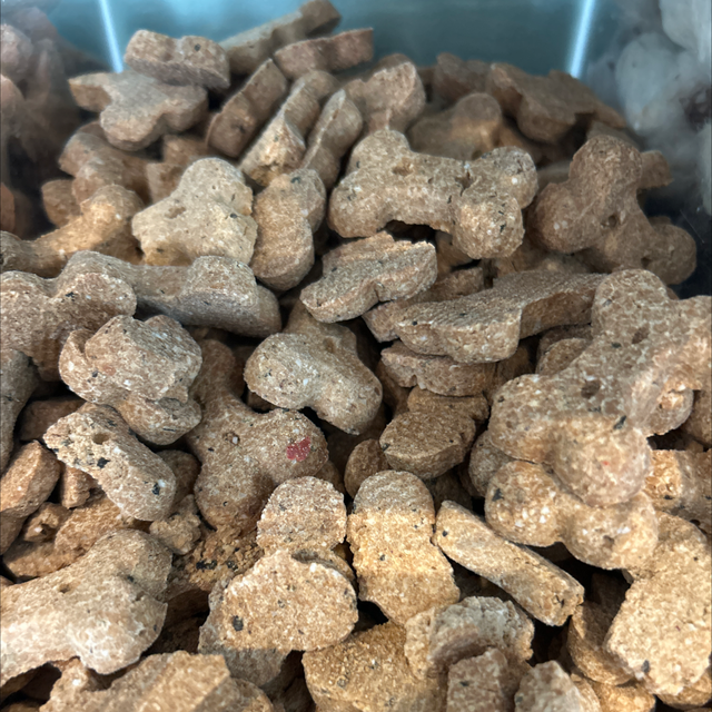 Salmon and seaweed bites 