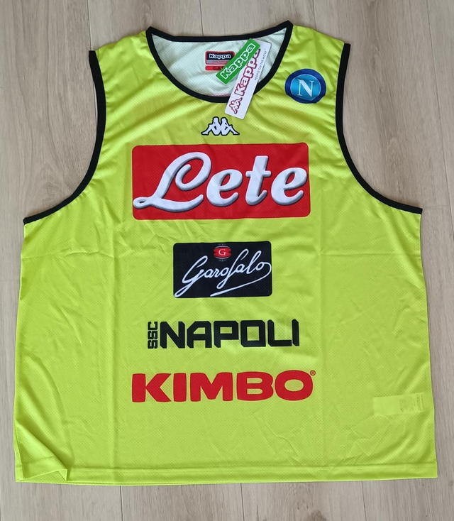 Napoli 2018-2019 Player issue hesje(geel)
