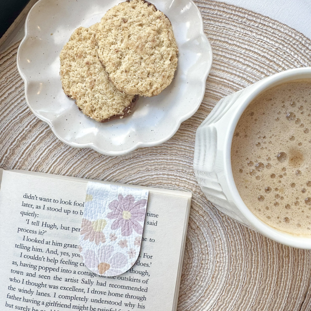 In Full Bloom - Faux Leather Magnetic Bookmark 