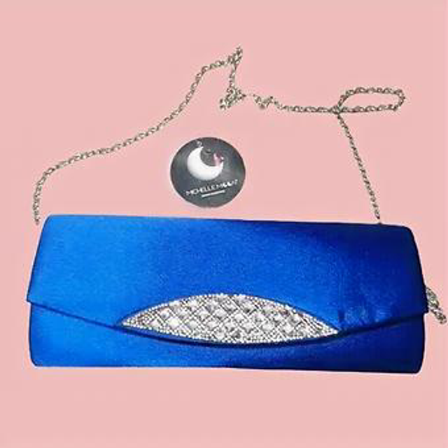 Sac pochette satin et strass