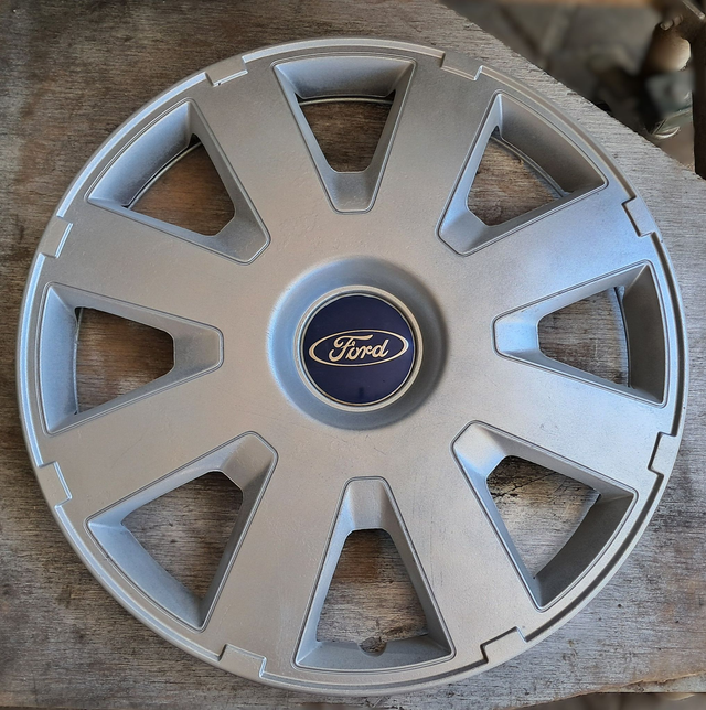 Enjoliveur Ford Mondeo Mk III /Focus 16" Occasion 