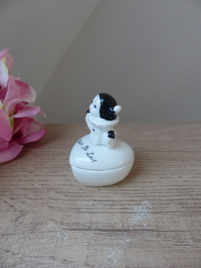 Ancienne Boîte à Dents de Lait Coeur avec Petit Pierrot, Clown, Arlequin en Porcelaine Fabriquée à Taïwan, Cadeau pour bébé, enfant
