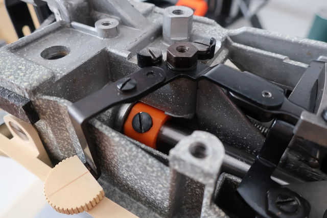 Bague d&#039;axe horizontal pour Singer