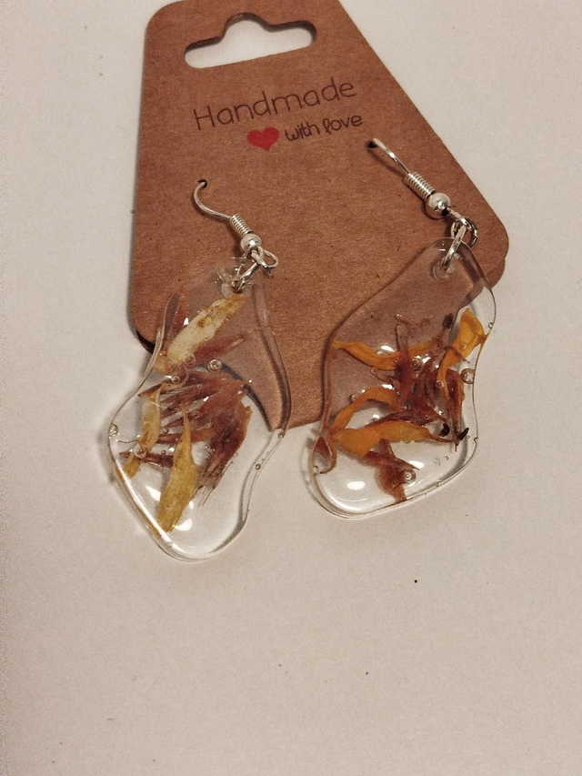 Boucle d'oreille vague grand modèle pétales jaunes 