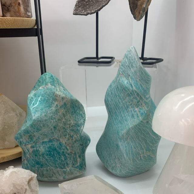 Amazonite large pieces 