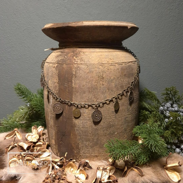 Kruikketting 1; brons & muntjes