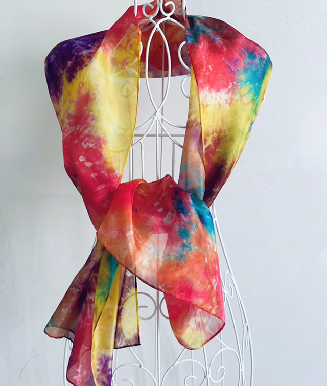 Écharpe en Pongé de Soie ‘ L’Abondance ‘ Deut.28.3 (Nouveauté) Soie semi légère