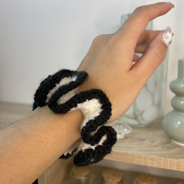 Chouchou au Crochet écru & noir