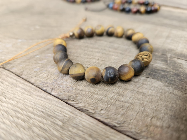 Bracelet femme œil du tigre mat