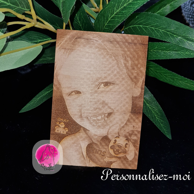 Carte postale en bois avec aimant- gravé avec photo cadeau maman, papa, mamie