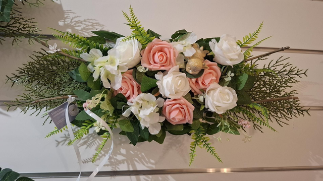 Composition rose blanc