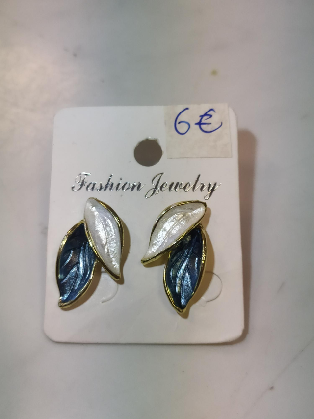 Brinco Folhas