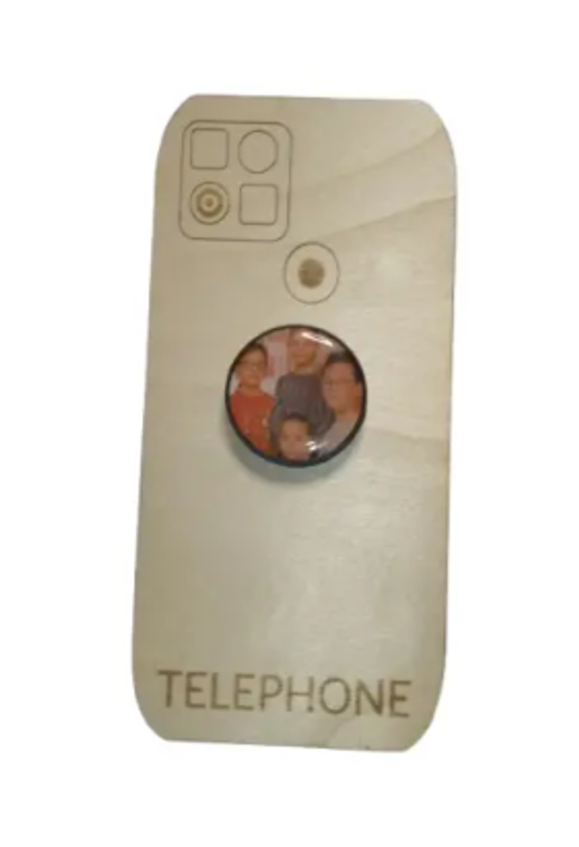 Tient-téléphone personnalisé – Accessoire pratique et unique