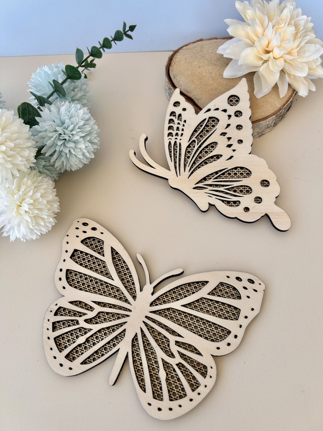 Papillons effet rotin 