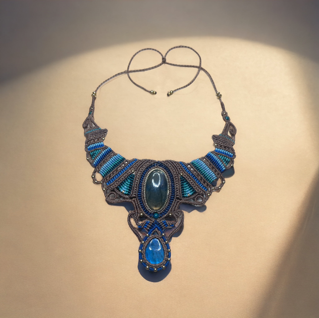 Collier Plastron Féerie Bleue 