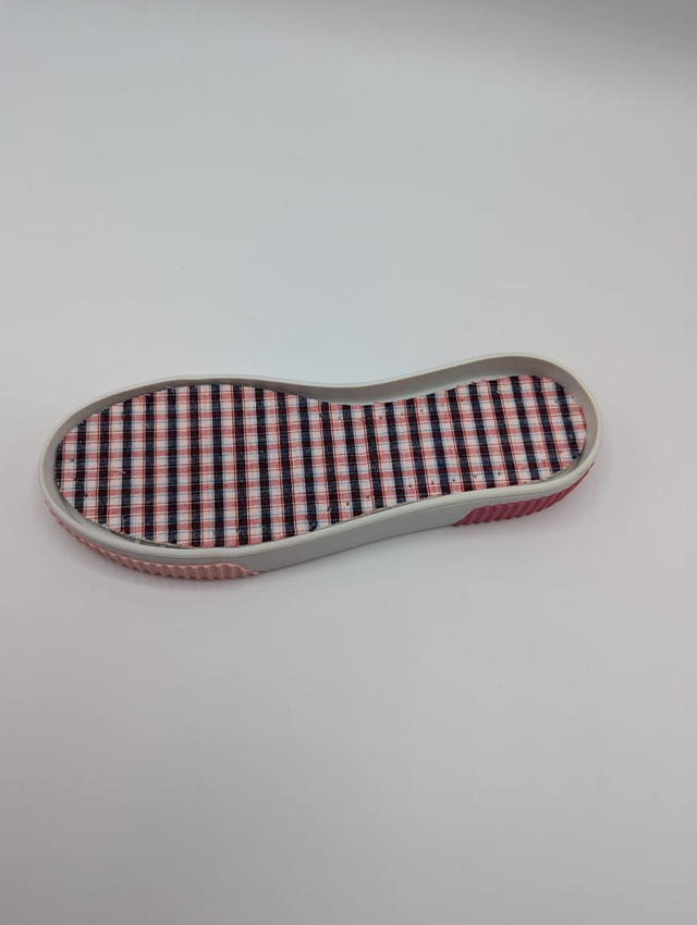 Semelles pour chaussures crochetées enfants – avec trous + semelles intérieures incluses