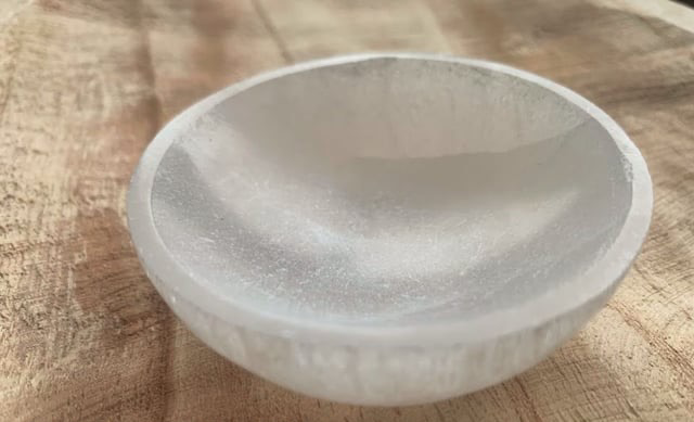 Bol en Sélénite 10cm