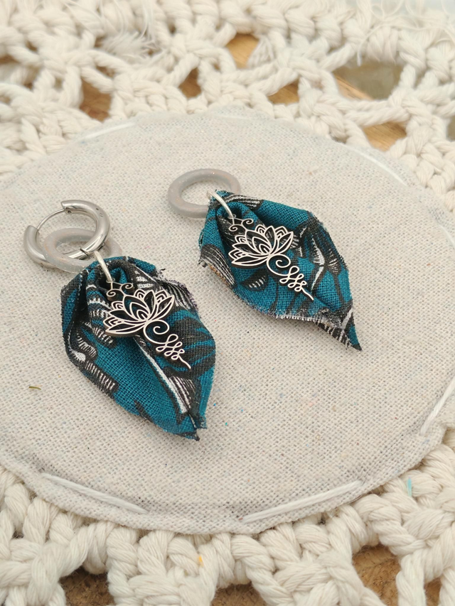 Émilie 2.0 bleu argent