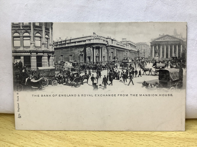 The Bank of England & Royal Exchange from the Mansion House London Raphael Tuck & Sons Postcard Our Ref A136 £2.50
