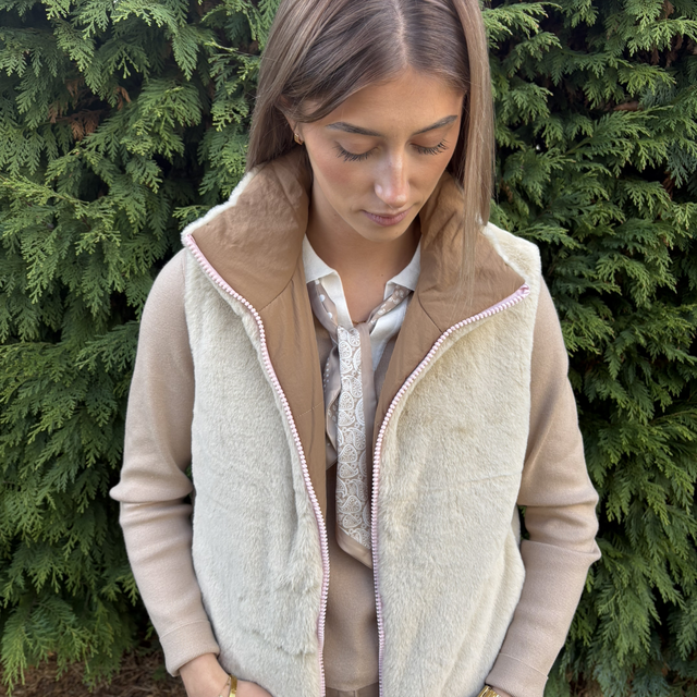 Gilet réversible en fausse fourrure – Micha