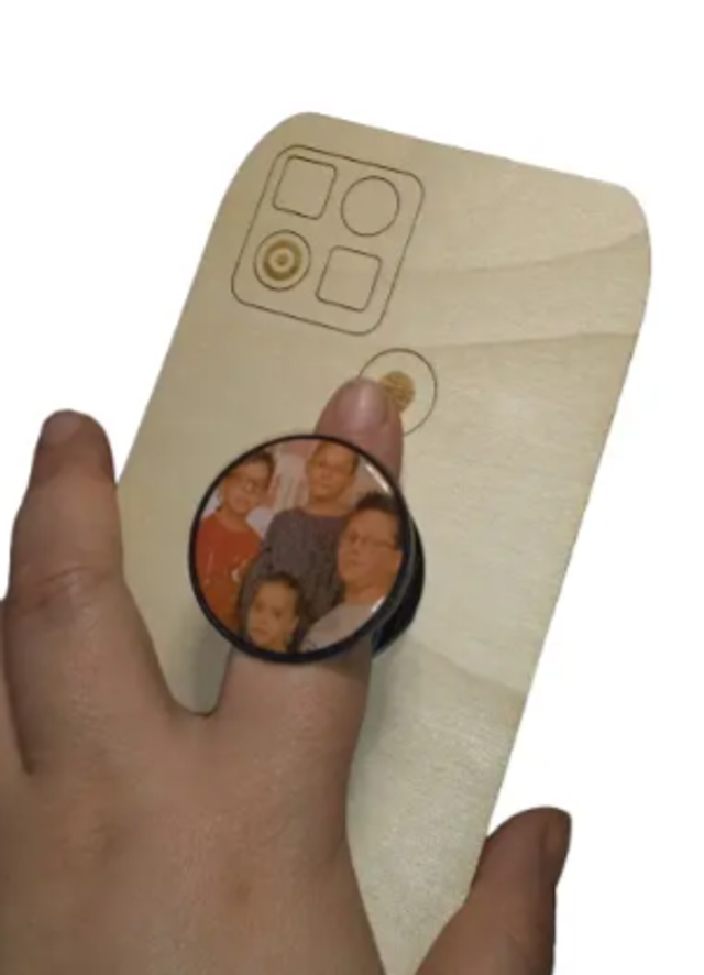 Tient-téléphone personnalisé – Accessoire pratique et unique