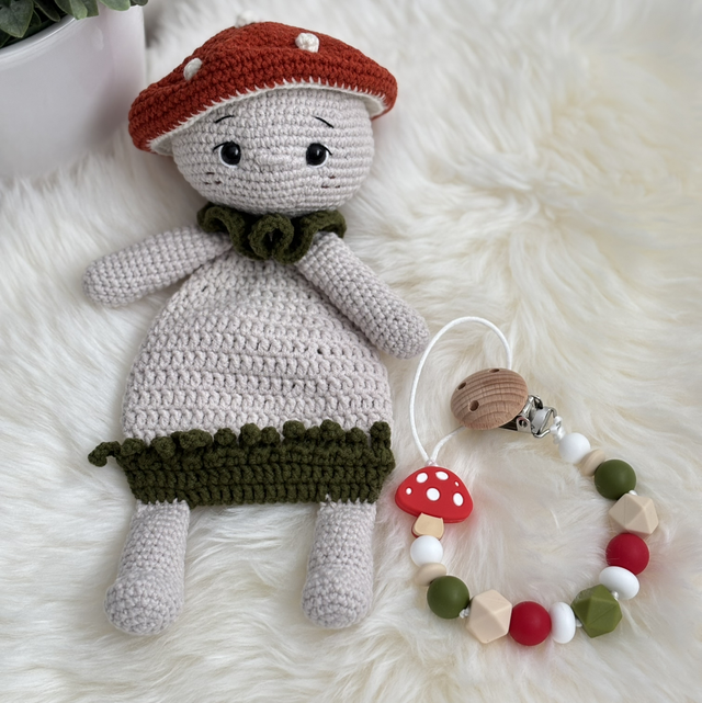 Doudou Champignon + Attache tétine 