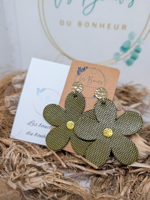 Boucles d'oreilles marguerite kaki m658