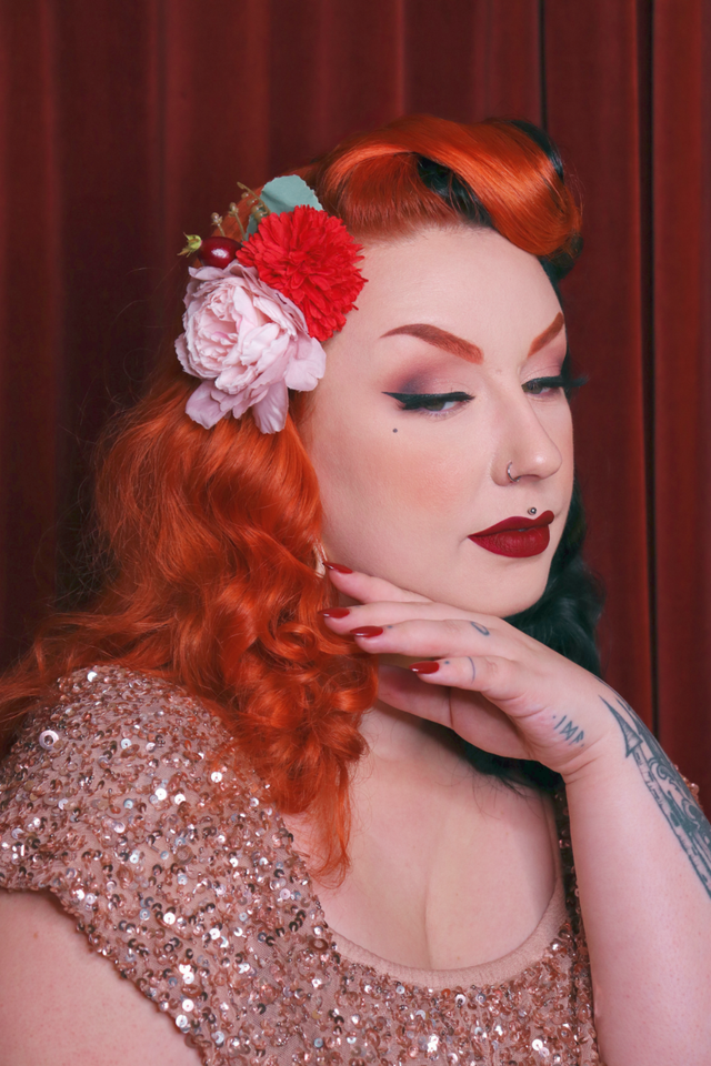 Hairflowers • M • Cuty red